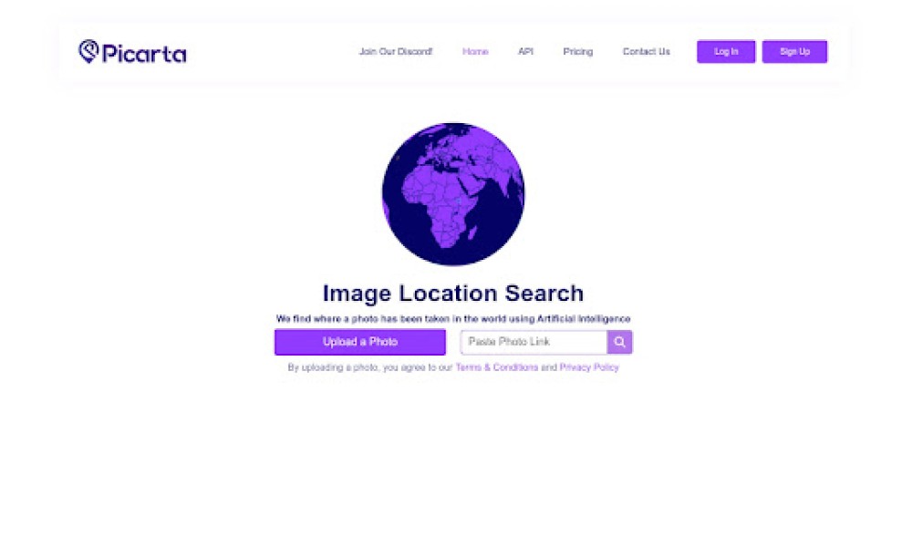 PhotoLocator